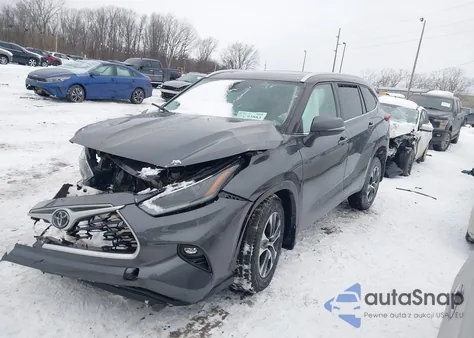 2021 Toyota Highlander Xle from USA, damaged, VIN 5TDHZRBH3MS523337